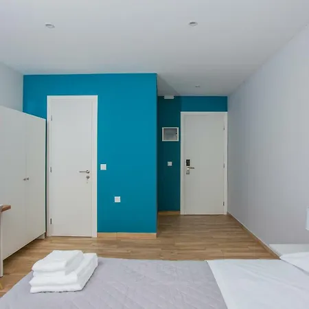 Raise Acropolis Project Apartment *