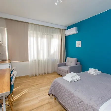 Raise Acropolis Project Apartment